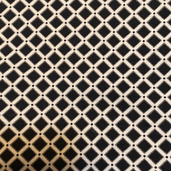 Chicos Navy/White Stretch Top, Size 2 - Picture 5 of 6